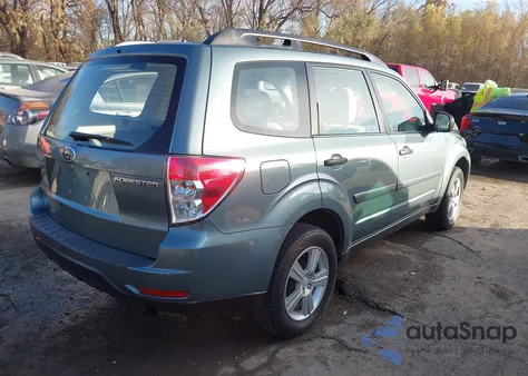 2012 Subaru Forester 2.5X из США, поврежденный, VIN JF2SHBBC9CH438642